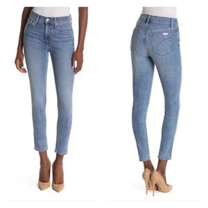 Joe’s Jeans High Rise Skinny Ankle Jeans in Artesia Wash